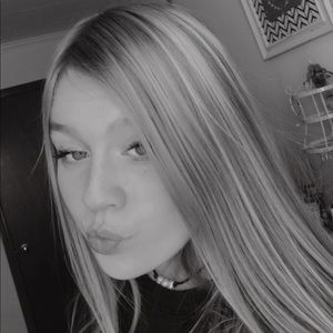 Meet your Posher, Ashlea